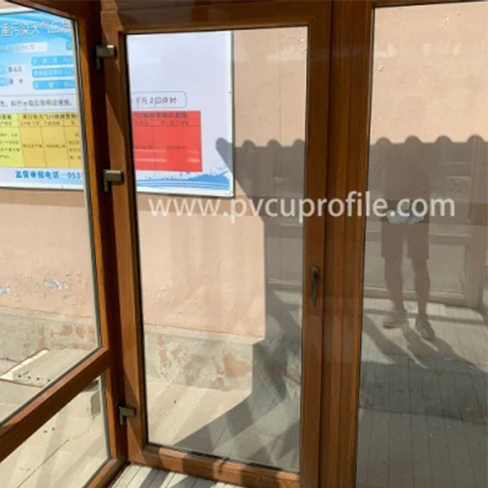 Puerta abatible de PVC Puertas corredizas de vidrio interiores